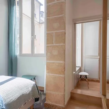 Appartamento Ecrin De Charme A Deux Pas De La Place Vendome